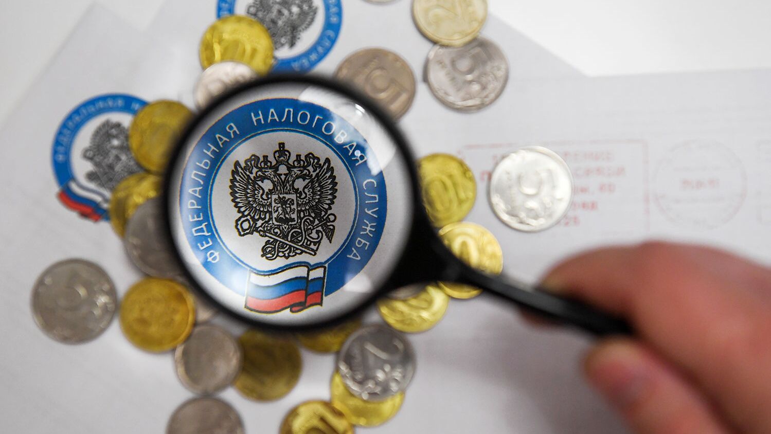 Как россиянам отчитаться перед ФНС о зарубежных счетах