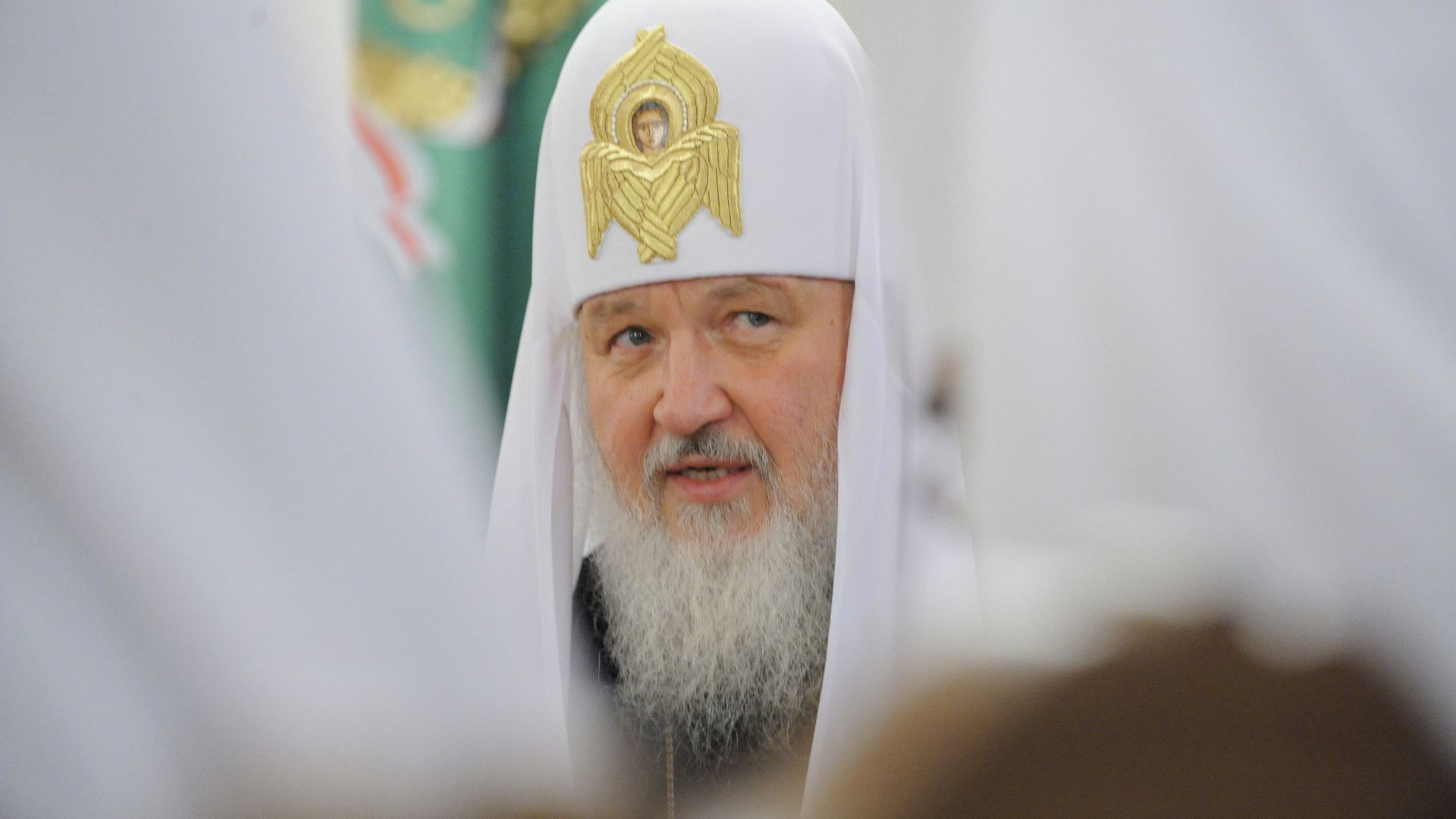 Патриарх Кирилл заявил, что власть заслуживает уважения народа, если соблюдает заповеди