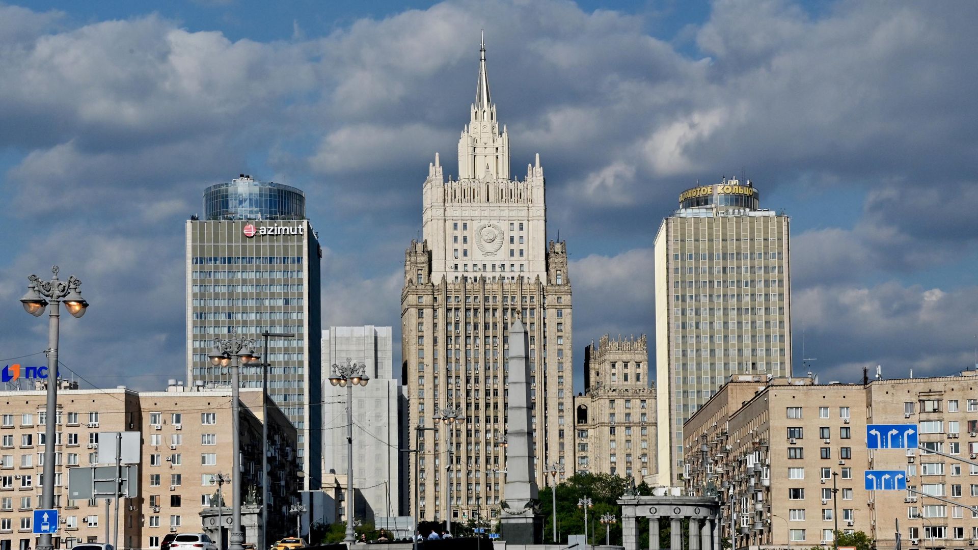Россия стремится строить отношения с США на равноправной основе – МИД